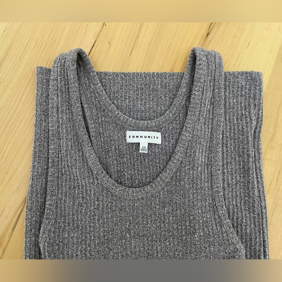 Aritzia - Community - Midi Bodycon Dress - Picture 2 of 3